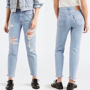 Levi’s Distressed High Rise Wedgie Jeans